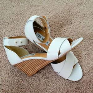 Steve madden sandal wedges ladies size 5.5